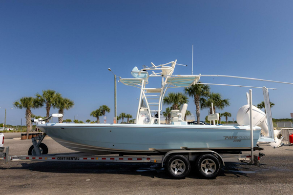 Pathfinder-2600 HPS 2017 -New Smyrna Beach-Florida-United States-4355909