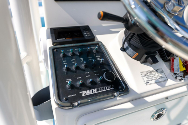 Pathfinder-2600 HPS 2017 -New Smyrna Beach-Florida-United States-4355890