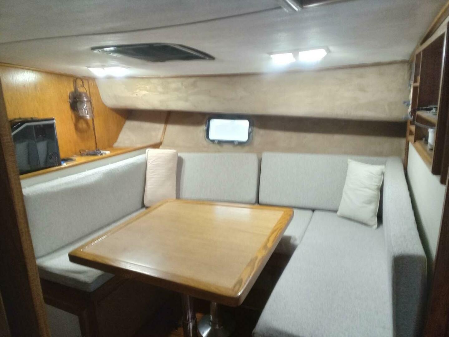 Silverton-Convertible 1985-WITCHY WOMAN Vero Beach-Florida-United States-4400653 | Thumbnail