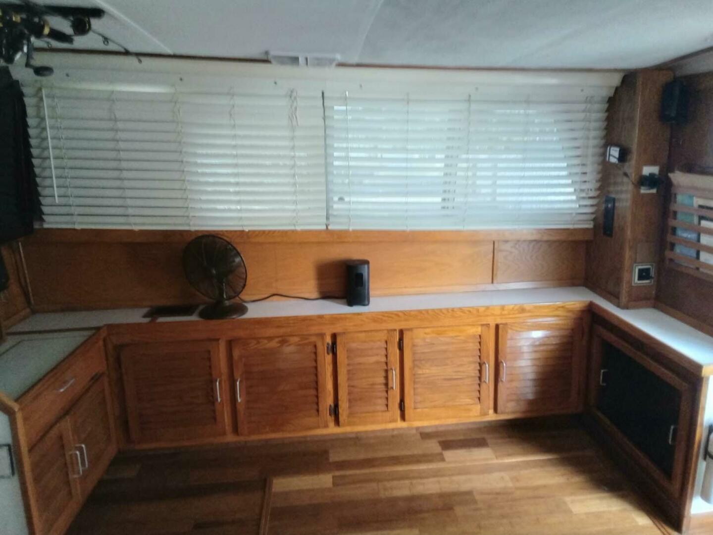 Silverton-Convertible 1985-WITCHY WOMAN Vero Beach-Florida-United States-4400650 | Thumbnail