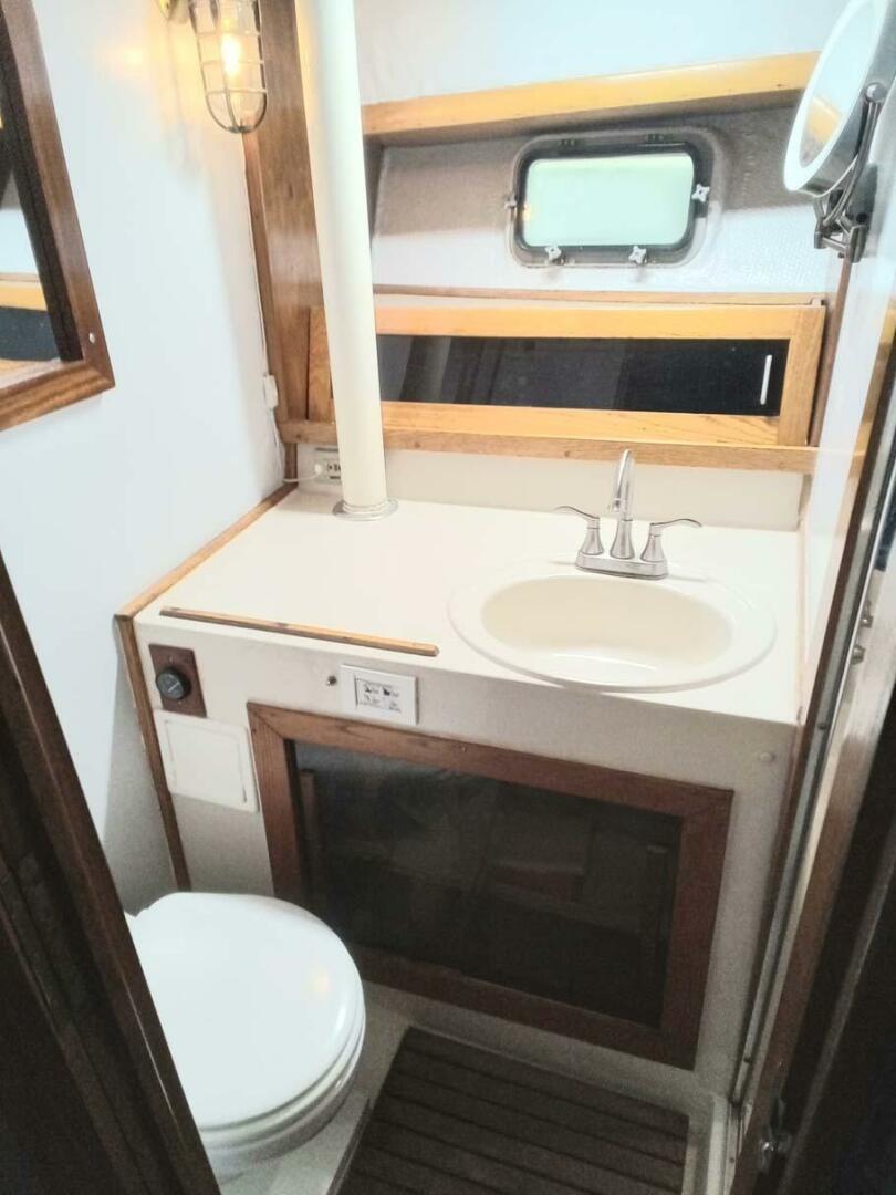 Silverton-Convertible 1985-WITCHY WOMAN Vero Beach-Florida-United States-4400657 | Thumbnail