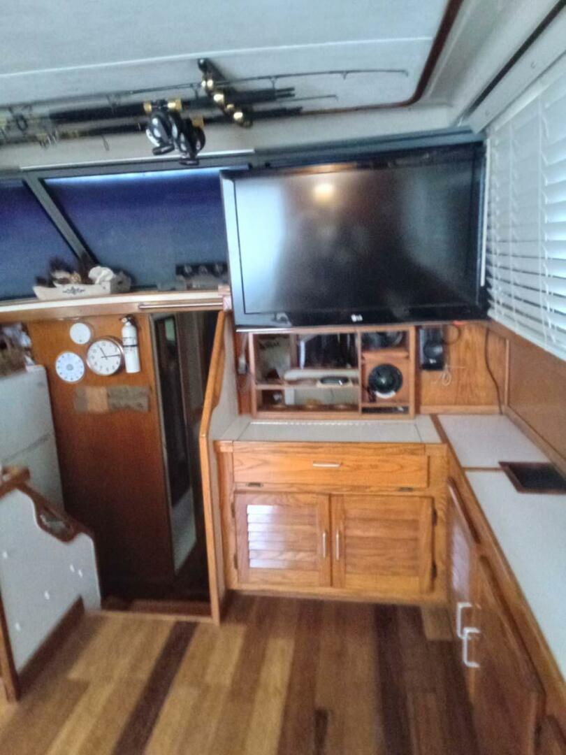 Silverton-Convertible 1985-WITCHY WOMAN Vero Beach-Florida-United States-4400651 | Thumbnail