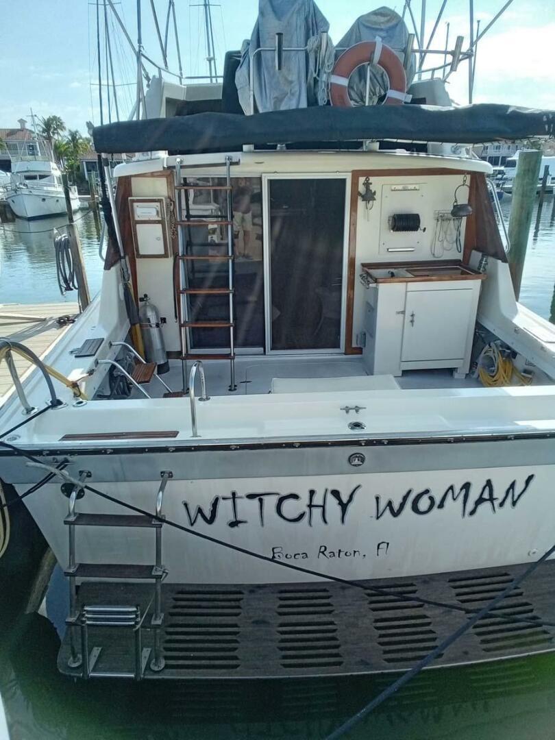 Silverton-Convertible 1985-WITCHY WOMAN Vero Beach-Florida-United States-4400648 | Thumbnail