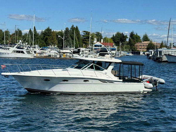 Tiara Sport-3500 Open 2000-Rhumb Line Seattle-Washington-United States-4365763