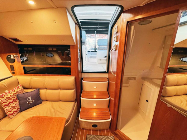 Tiara Sport-3500 Open 2000-Rhumb Line Seattle-Washington-United States-4365765