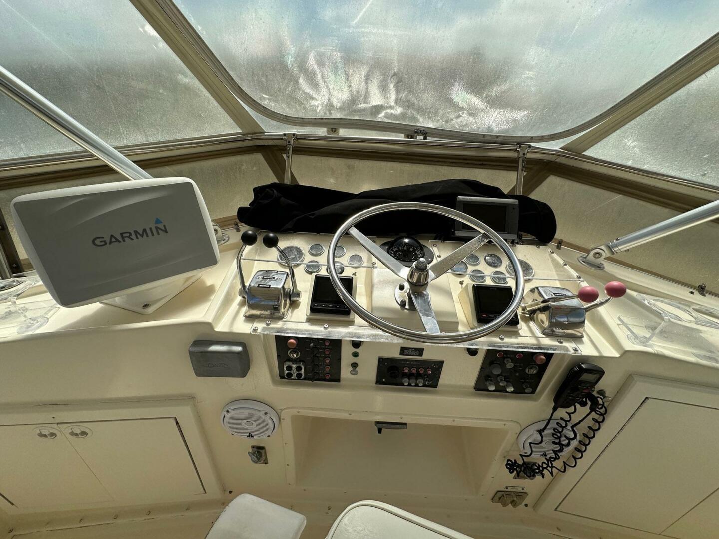 Hatteras-48 Motor Yacht 1981-Rubber Ducky Vero Beach-Florida-United States-4365383 | Thumbnail