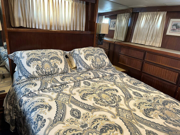 Hatteras-48 Motor Yacht 1981-Rubber Ducky Vero Beach-Florida-United States-4365417