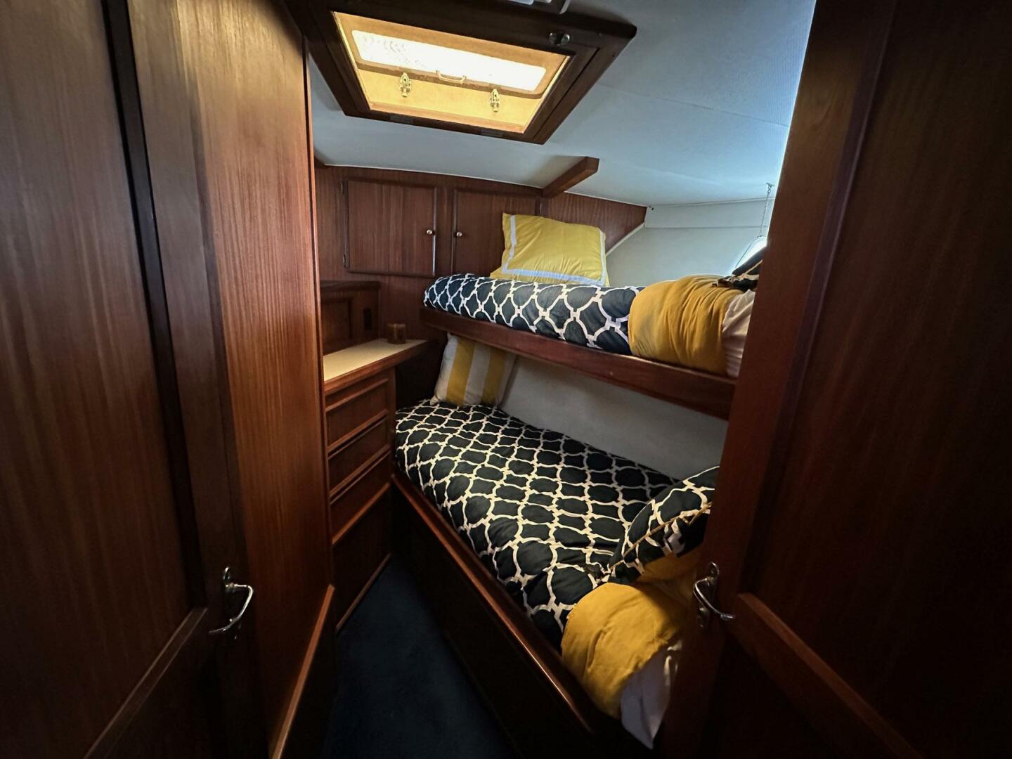 Hatteras-48 Motor Yacht 1981-Rubber Ducky Vero Beach-Florida-United States-4365393 | Thumbnail