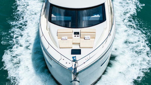 Carver-C52 Command Bridge 2018-ROLL TIDE II Fort Lauderdale-Florida-United States-4370512