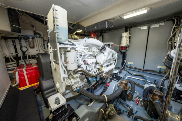 Carver-C52 Command Bridge 2018-ROLL TIDE II Fort Lauderdale-Florida-United States-4370528