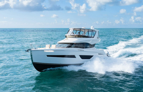 Carver-C52 Command Bridge 2018-ROLL TIDE II Fort Lauderdale-Florida-United States-4370494