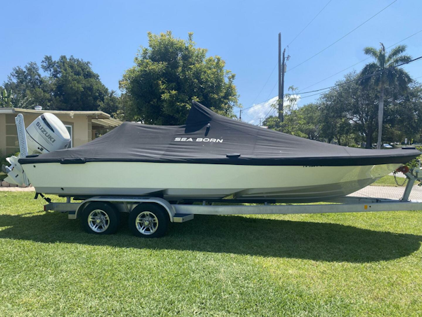 Sea Born-FX24 Bay 2020 -West Palm Beach-Florida-United States-4371690
