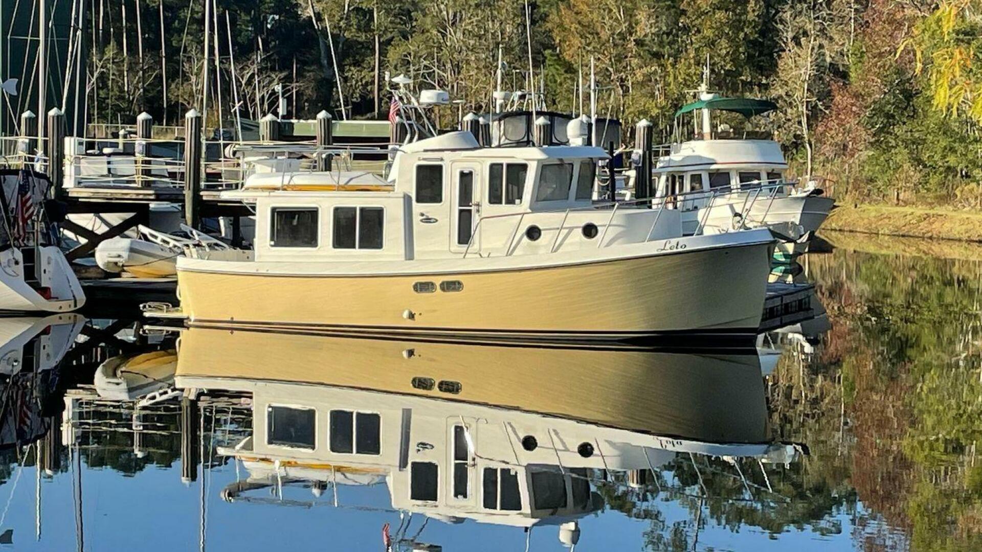 American Tug-34 2001-LETO Manchester-Massachusetts-United States-4492761 | Thumbnail