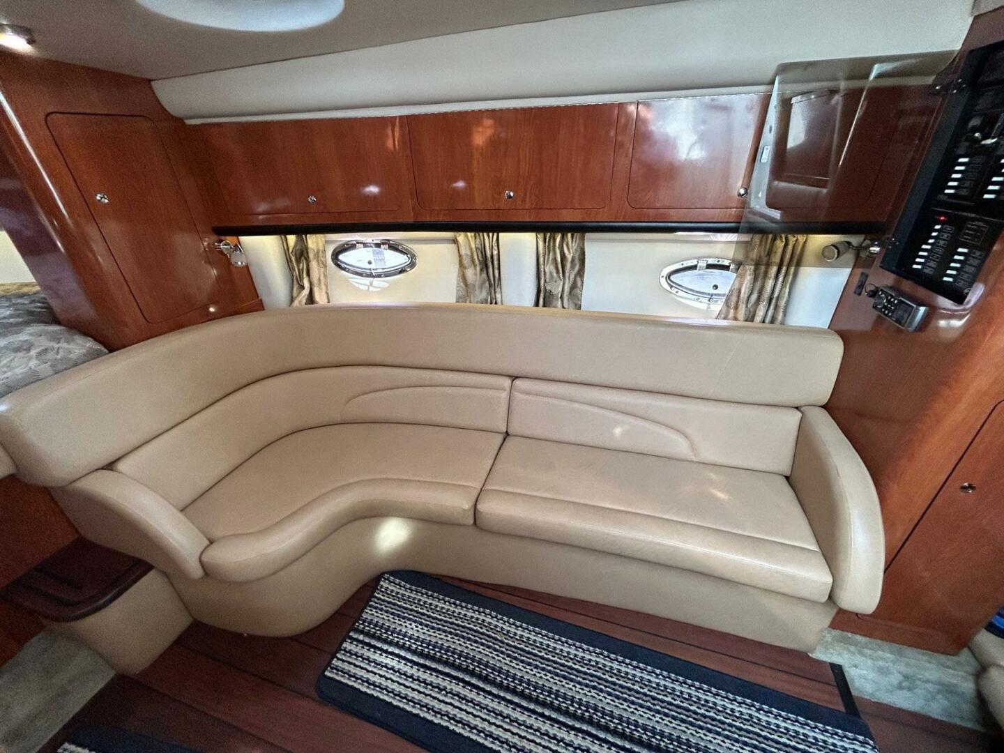 Crownline-350 SY 2015 -Essex-Maryland-United States-4377865 | Thumbnail
