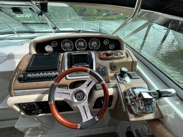 Crownline-350 SY 2015 -Essex-Maryland-United States-4377874