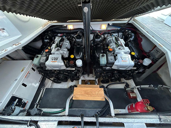 Crownline-350 SY 2015 -Essex-Maryland-United States-4377888