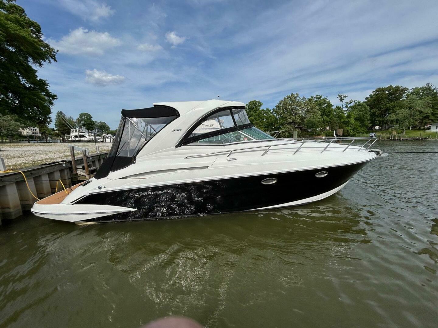 Crownline-350 SY 2015 -Essex-Maryland-United States-4377827 | Thumbnail