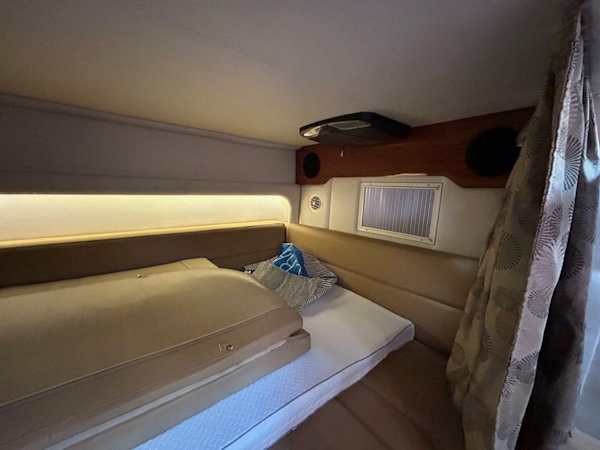 Crownline-350 SY 2015 -Essex-Maryland-United States-4377872
