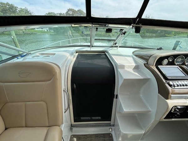 Crownline-350 SY 2015 -Essex-Maryland-United States-4377881