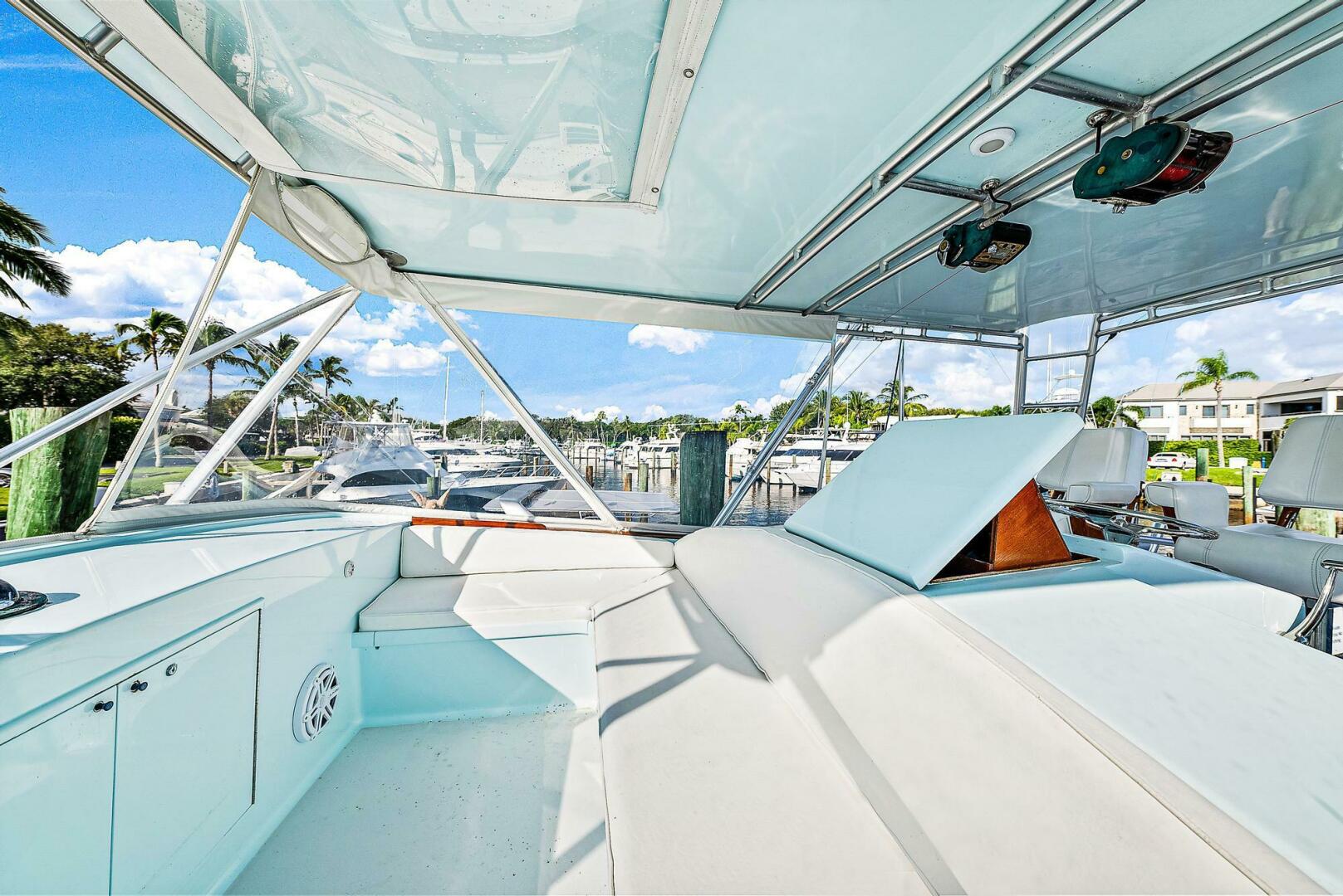 Monterey-Custom Sport Fish 1990 -North Palm Beach-Florida-United States-4379323 | Thumbnail