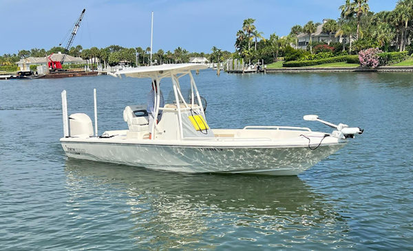 Pathfinder-2600 TRS 2020 -Vero Beach-Florida-United States-4795789