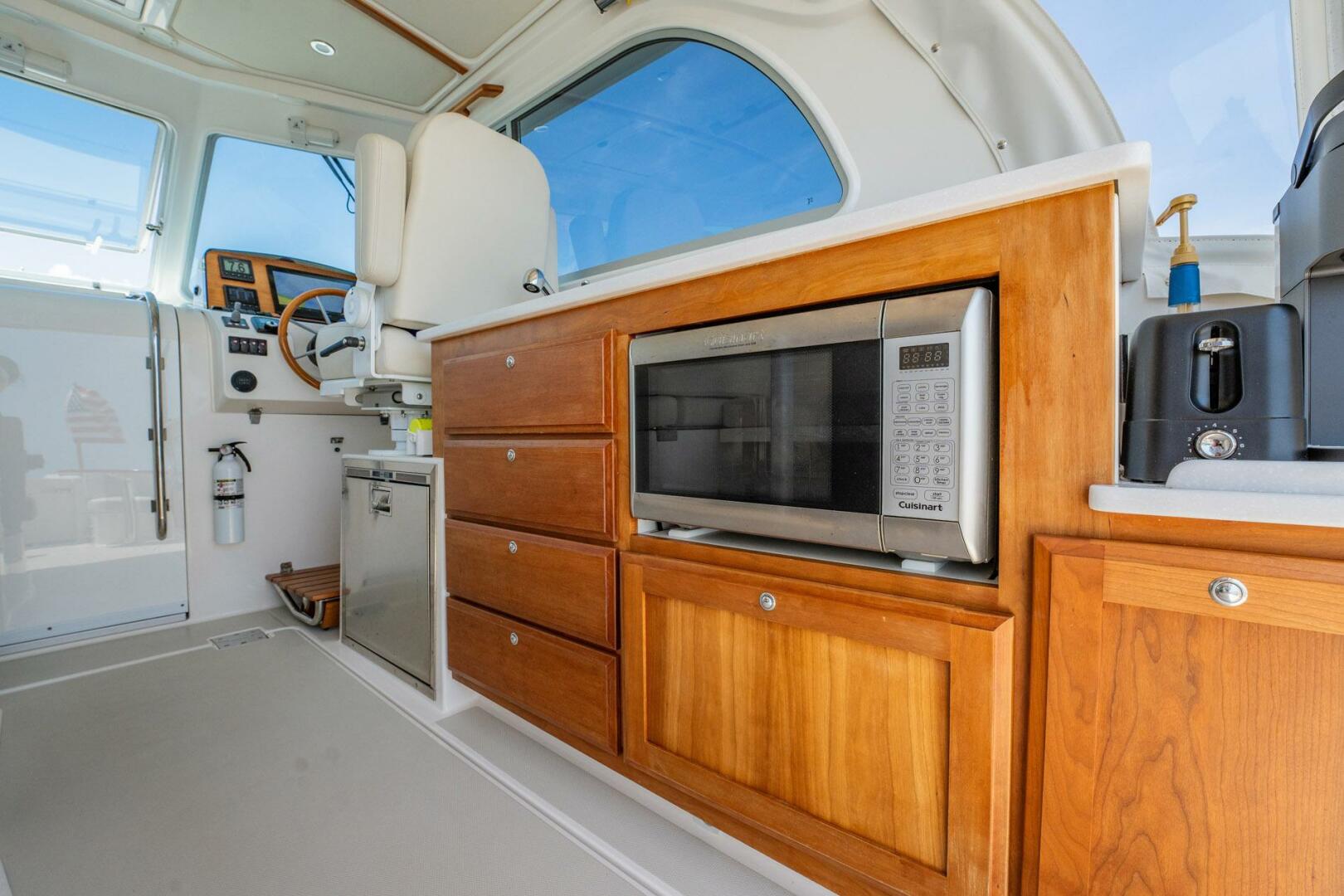 Back Cove-34O 2021-Blue Moon Longboat Key-Florida-United States-4381175 | Thumbnail