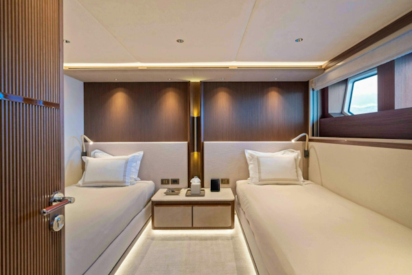 Mengi Yay 2024-SERENISSIMA I Genova-Italy-5986773
