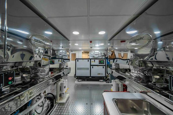Mengi Yay 2024-SERENISSIMA I Genova-Italy-5986784