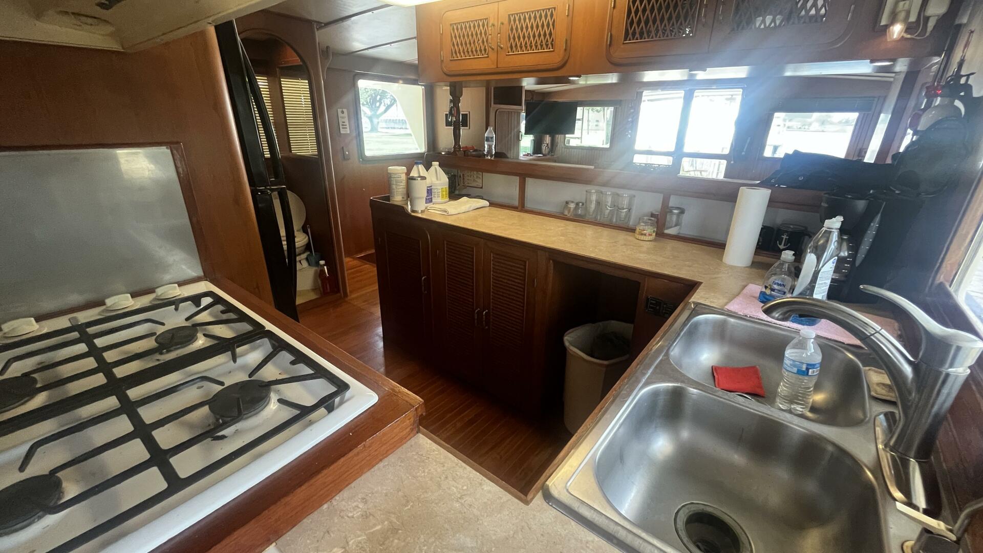 Marine Trader-Med Yacht 62 Yachtfish 1986-Island Angel Houma-Louisiana-United States-5522476 | Thumbnail