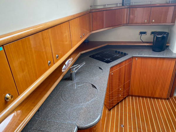 Sunseeker-62 Manhattan 1998-Marco II St. Clair Shores-Michigan-United States-4427579