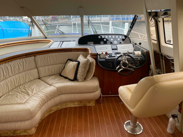 Sunseeker-62 Manhattan 1998-Marco II St. Clair Shores-Michigan-United States-4427573