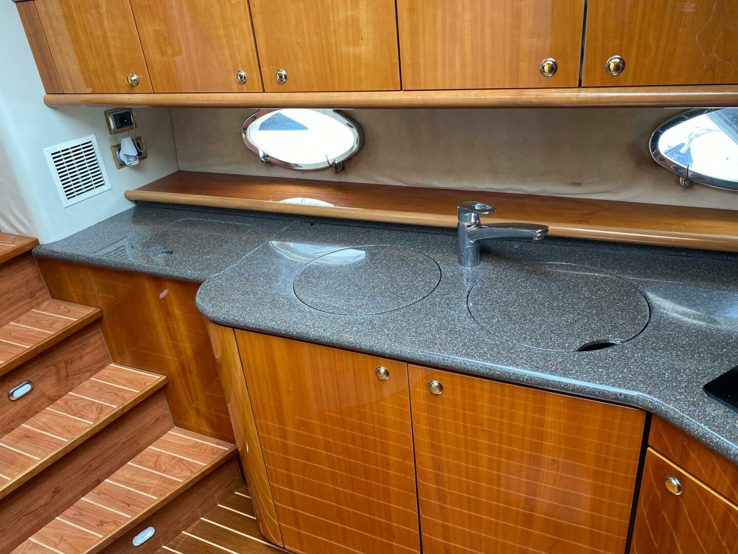 Sunseeker-62 Manhattan 1998-Marco II St. Clair Shores-Michigan-United States-4427585 | Thumbnail
