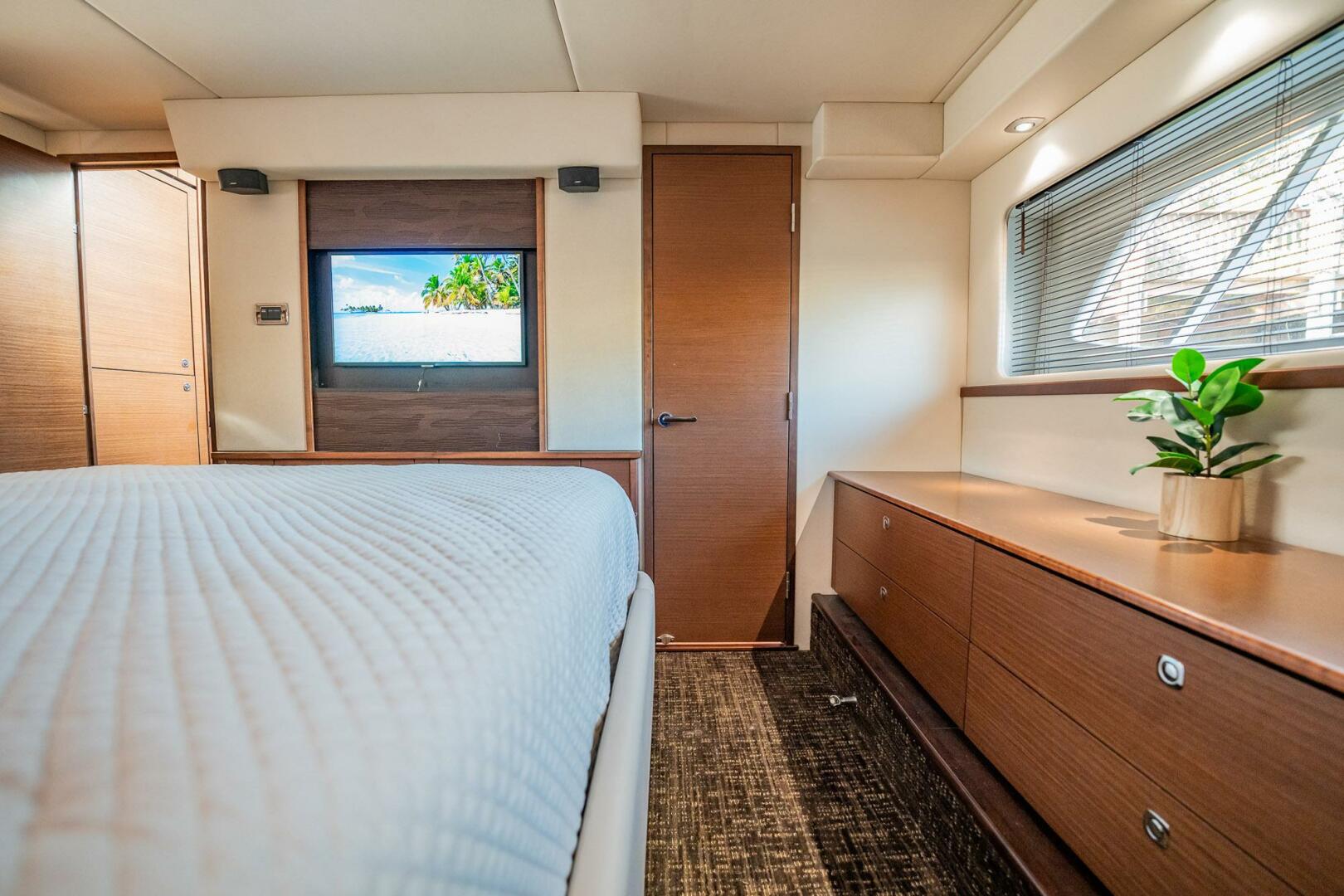 Sea Ray-580 Sundancer 2013-NO SHOES West Palm Beach-Florida-United States-4429253 | Thumbnail