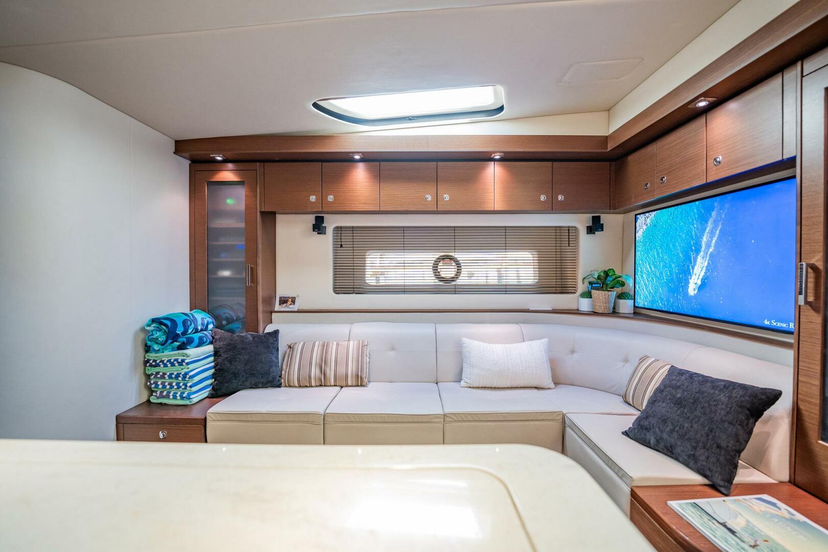 Sea Ray-580 Sundancer 2013-NO SHOES West Palm Beach-Florida-United States-4429229 | Thumbnail