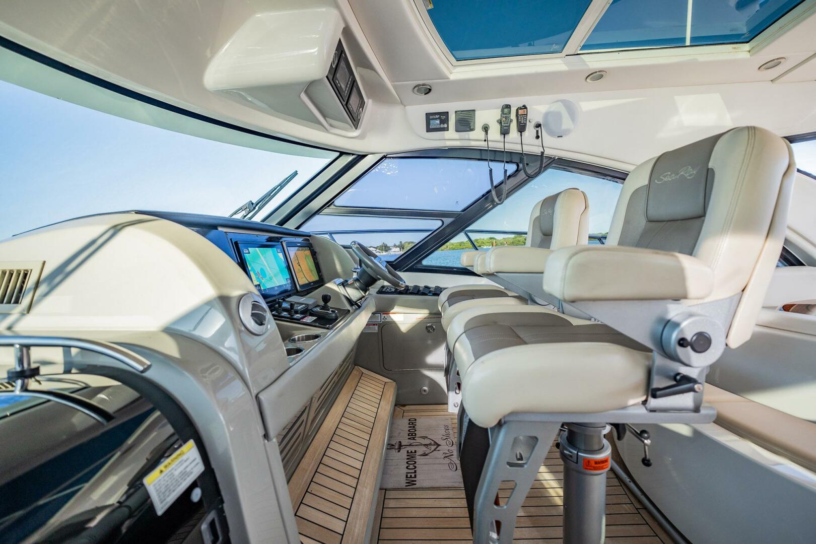 Sea Ray-580 Sundancer 2013-NO SHOES West Palm Beach-Florida-United States-4429269 | Thumbnail