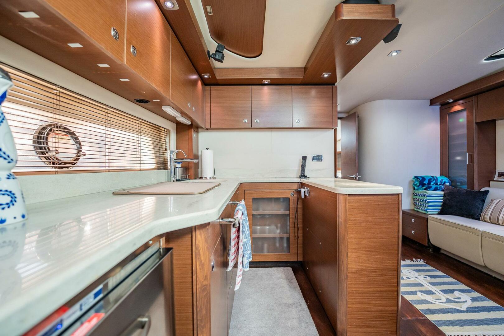 Sea Ray-580 Sundancer 2013-NO SHOES West Palm Beach-Florida-United States-4429243 | Thumbnail