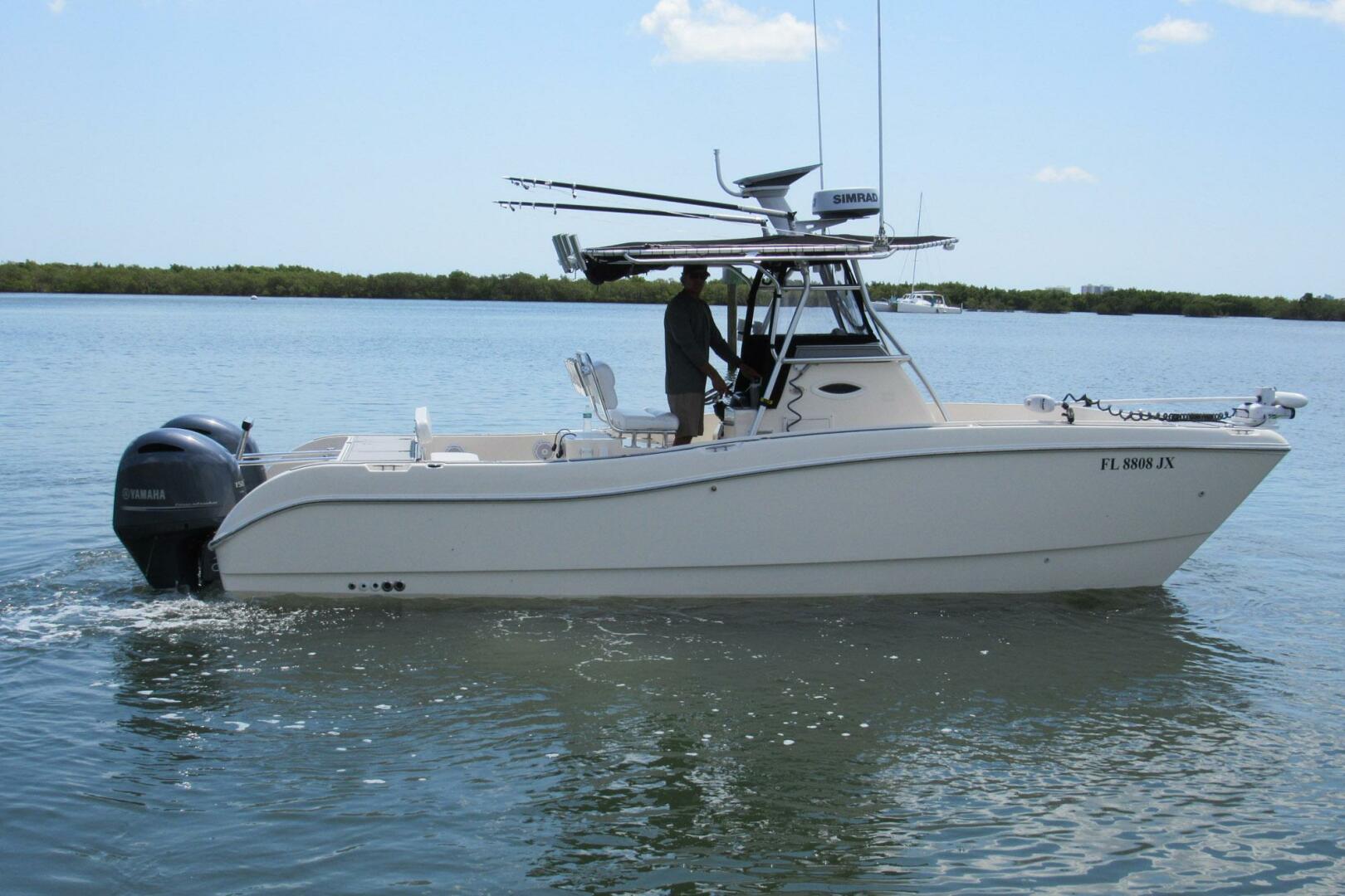 World Cat-246 F 1998-Sea Senora New Smyrna Beach-Florida-United States-4429319 | Thumbnail