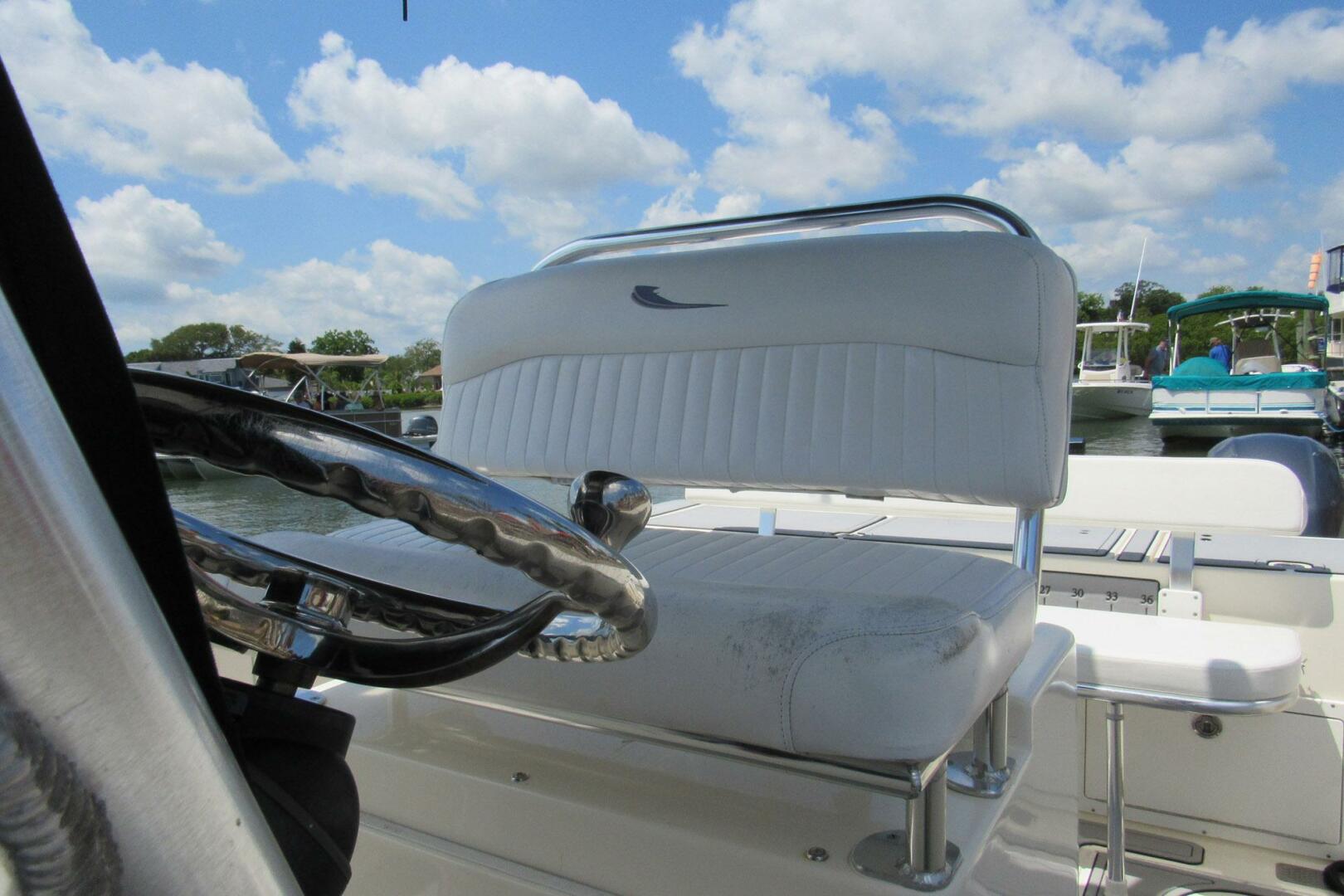 World Cat-246 F 1998-Sea Senora New Smyrna Beach-Florida-United States-4429412 | Thumbnail