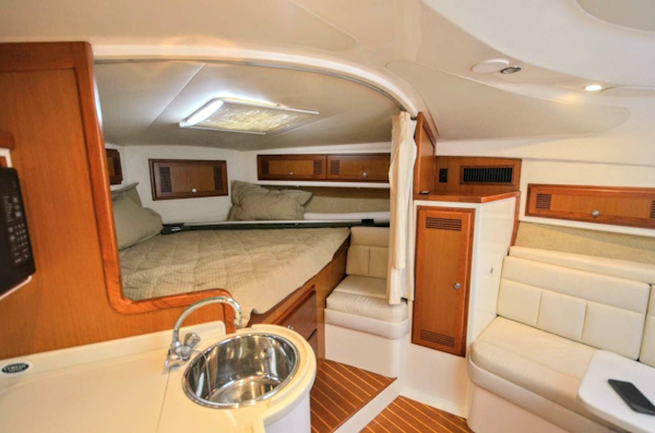 Cabo-31 Express 2001 -Boynton Beach-Florida-United States-4516724