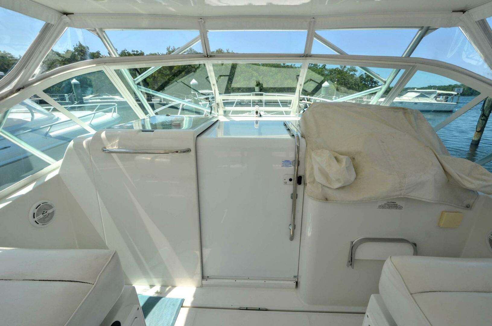 Cabo-31 Express 2001 -Boynton Beach-Florida-United States-4516738 | Thumbnail