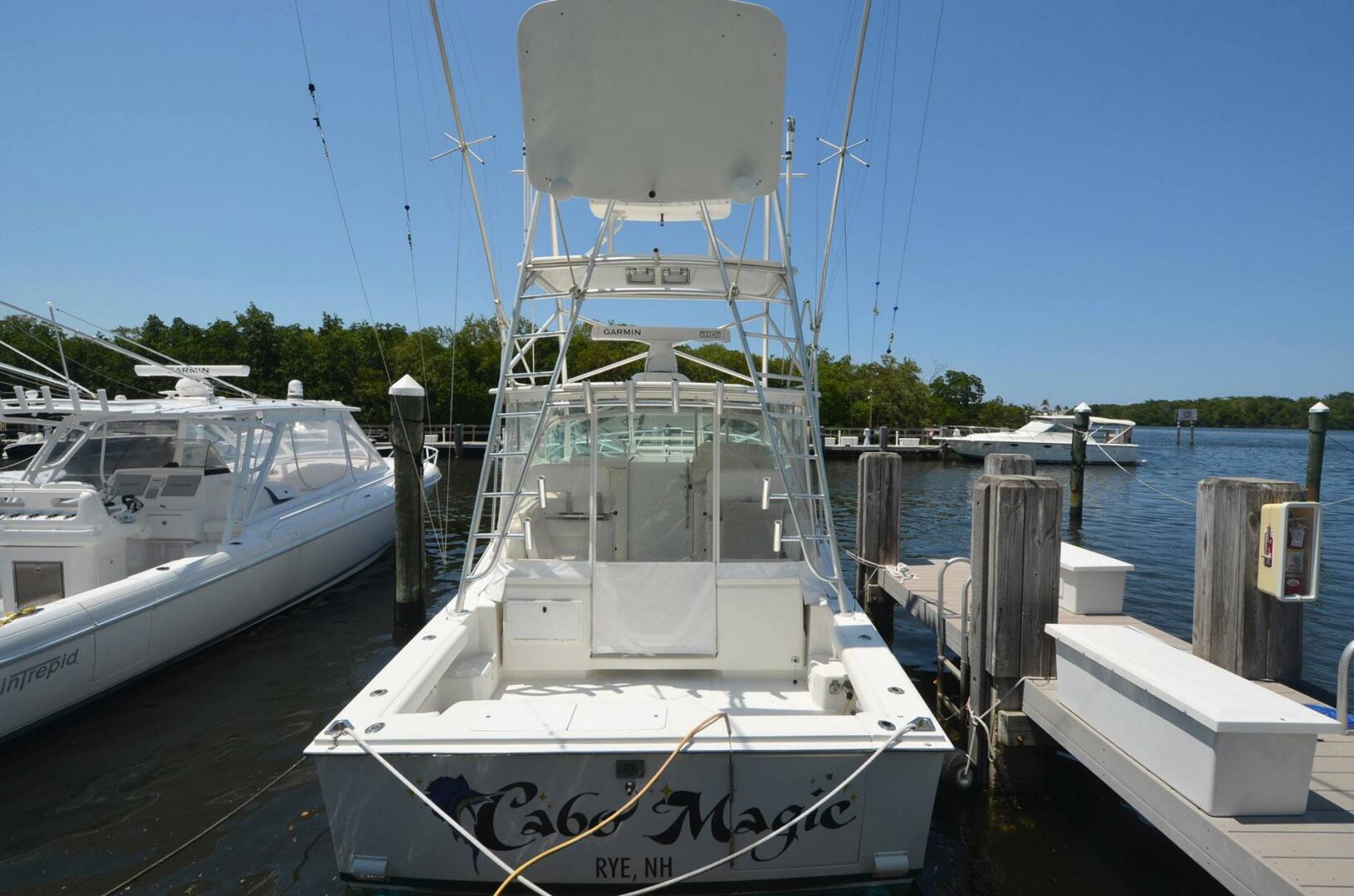 Cabo-31 Express 2001 -Boynton Beach-Florida-United States-4516728 | Thumbnail