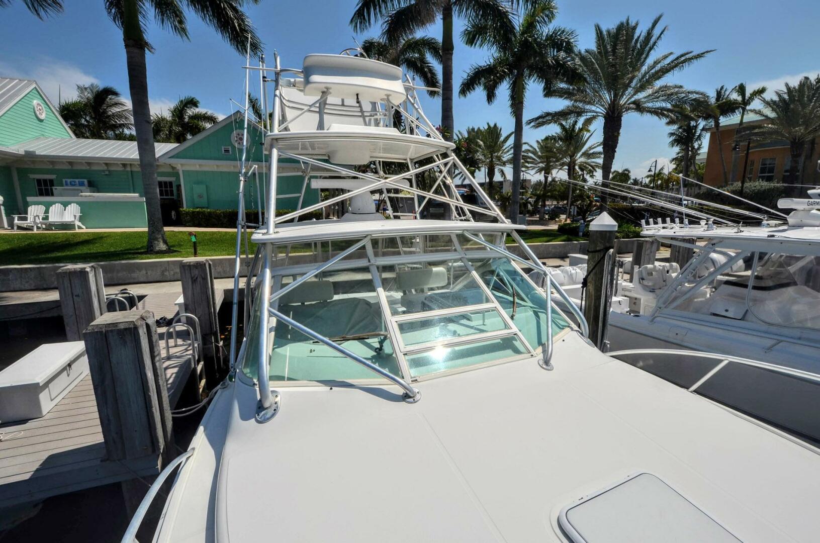 Cabo-31 Express 2001 -Boynton Beach-Florida-United States-4516763 | Thumbnail