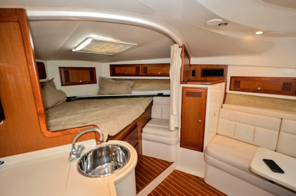 Cabo-31 Express 2001 -Boynton Beach-Florida-United States-4516725