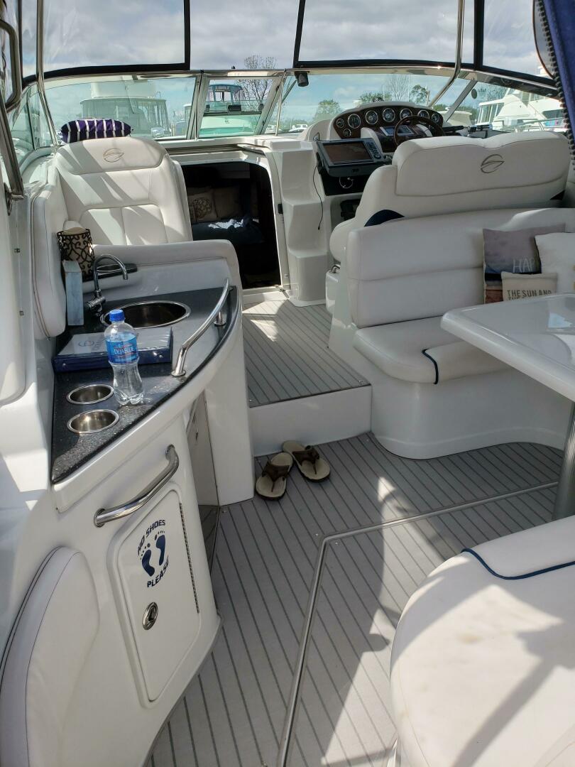 Crownline-340 Cruiser 2008 -Sault Ste. Marie-Michigan-United States-4438298 | Thumbnail