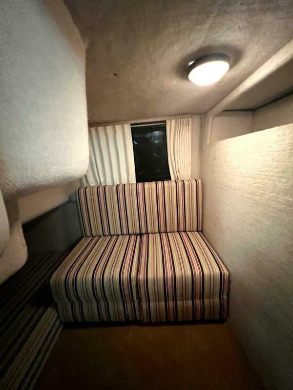 Tiara Sport-310 Sport Cruiser 1988-TRIMMED OUT Holland-Michigan-United States-4438913