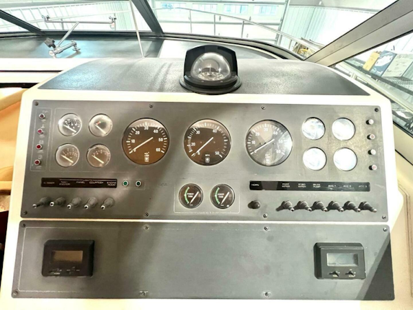 Tiara Sport-310 Sport Cruiser 1988-TRIMMED OUT Holland-Michigan-United States-4438887