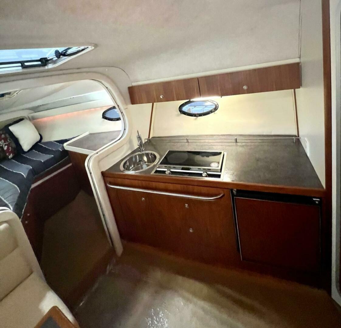 Tiara Sport-310 Sport Cruiser 1988-TRIMMED OUT Holland-Michigan-United States-4438926 | Thumbnail