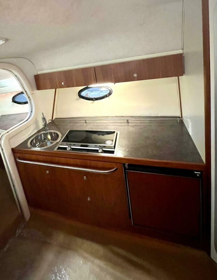 Tiara Sport-310 Sport Cruiser 1988-TRIMMED OUT Holland-Michigan-United States-4438879 | Thumbnail