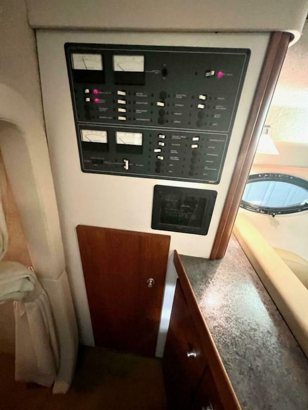 Tiara Sport-310 Sport Cruiser 1988-TRIMMED OUT Holland-Michigan-United States-4438892