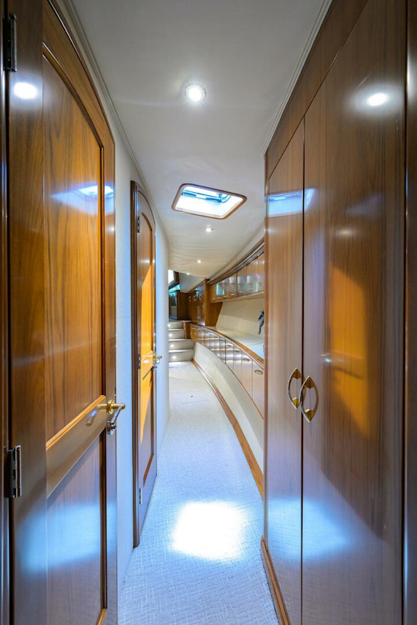 Sea Force IX-82 Enclosed Bridge 2004-JR Coral Gables-Florida-United States-4450220